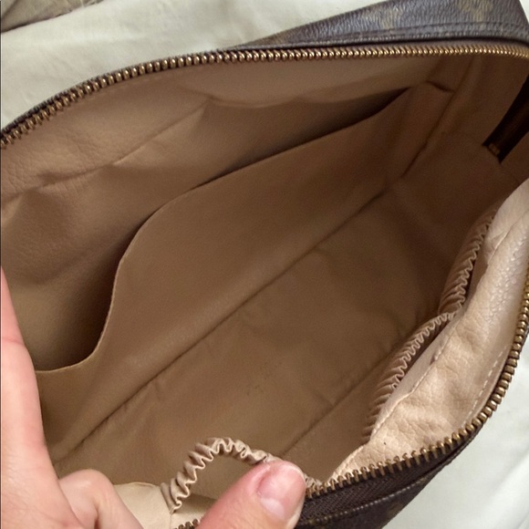 Louis Vuitton Dark Brown Monogram Toiletry Bag - Picture 4 of 4